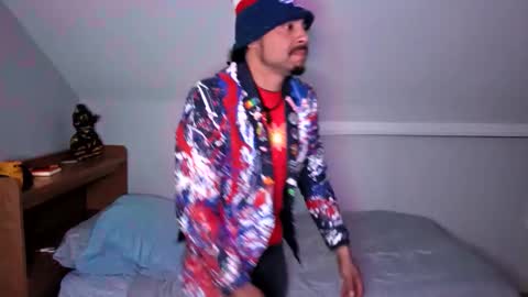 Snapshot of wecum2getdown chatting on 03/25/26, 12:05 wecum2getdown online show from 03/25/26, 12:05