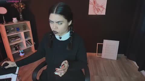 Wednesday   Please help me to reach 111 thumbs up online show from 03/02/25, 09:11