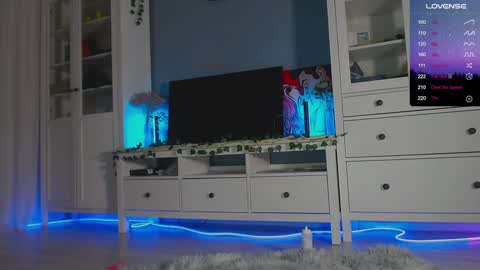  moon  online show from 12/18/24, 03:55