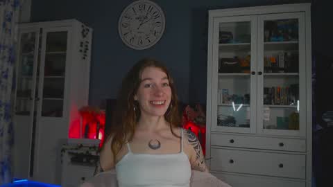  moon  online show from 02/05/25, 02:59