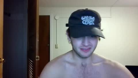 Snapshot of weenskir chatting on 05/21/26, 06:09 weenskir online show from 05/21/26, 06:09