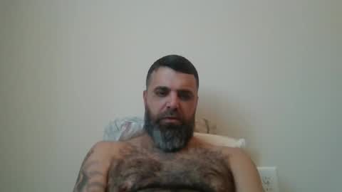 Weezy online show from 11/01/25, 03:25