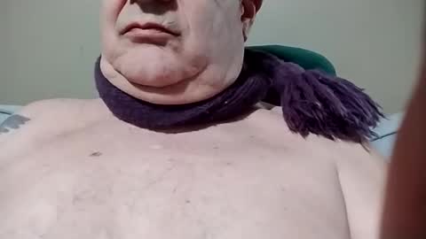 Snapshot of welldny chatting on 03/08/26, 07:17 welldny online show from 03/08/26, 07:17