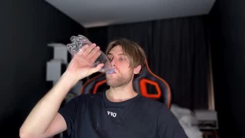 wellidonehere online show from 11/02/25, 10:56