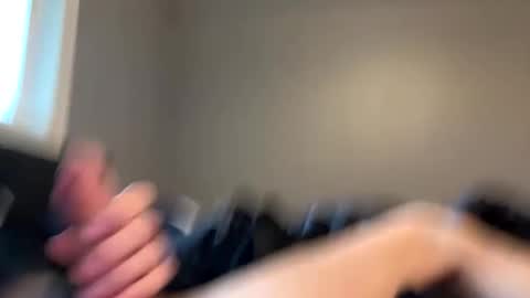 Snapshot of welshwonderxxx chatting on 09/20/25, 02:51 Night fury online show from 09/20/25, 02:51