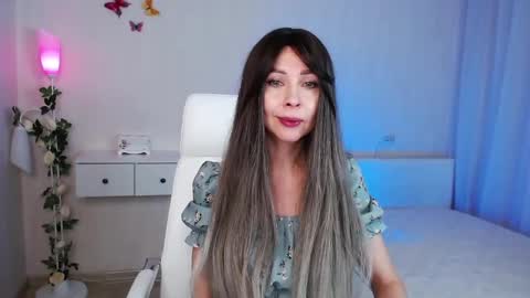 Wendi Foster online show from 12/23/24, 08:57