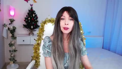 Wendi Foster online show from 01/08/25, 05:26