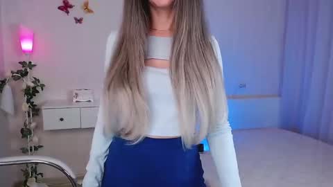 Wendi Foster online show from 02/05/25, 05:31