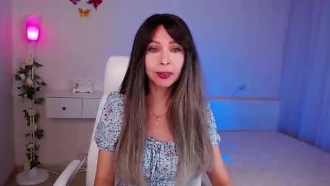 Wendi Foster online show from 12/19/25, 07:21