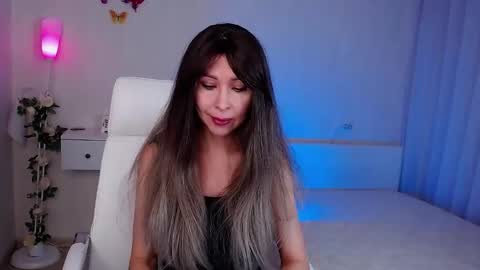 Snapshot of wendifoster chatting on 02/03/26, 07:08 Wendi Foster online show from 02/03/26, 07:08