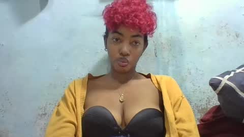 Snapshot of wendine chatting on 07/02/26, 08:15 wendine online show from 07/02/26, 08:15