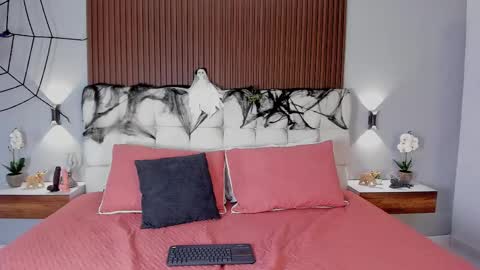 Wendolyn online show from 10/25/25, 02:56