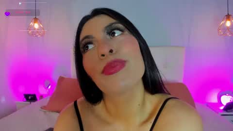 Snapshot of wendolyn_orange69_ chatting on 07/08/26, 02:21 Wendolyn online show from 07/08/26, 02:21