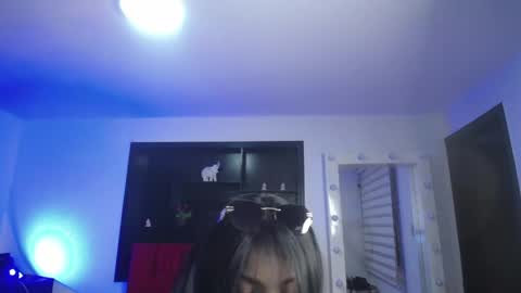 wendy_1_ online show from 05/25/26, 11:00