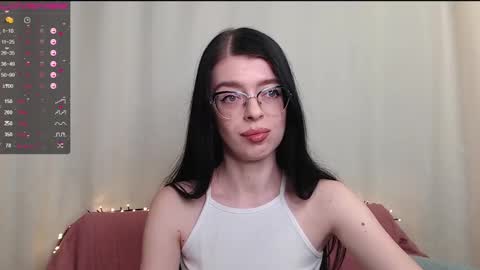 Snapshot of wendy_addams chatting on 02/17/25, 10:36 Wendy online show from 02/17/25, 10:36