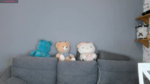 Snapshot of wendy_marvel chatting on 02/06/25, 05:25 Wendy online show from 02/06/25, 05:25