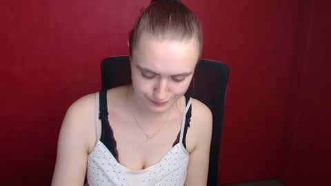 Snapshot of wendy_say_ chatting on 12/11/24, 01:58 Wendy online show from 12/11/24, 01:58