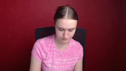 Snapshot of wendy_say_ chatting on 12/12/24, 08:10 Wendy online show from 12/12/24, 08:10