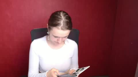 Snapshot of wendy_say_ chatting on 01/23/25, 10:22 Wendy online show from 01/23/25, 10:22