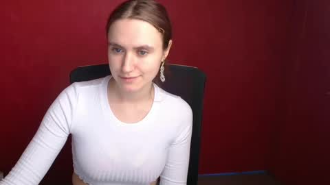 Snapshot of wendy_say_ chatting on 02/02/25, 07:57 Wendy online show from 02/02/25, 07:57
