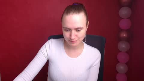 Snapshot of wendy_say_ chatting on 02/17/25, 10:58 Wendy online show from 02/17/25, 10:58