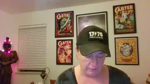 WendyCU online show from 12/04/25, 03:38