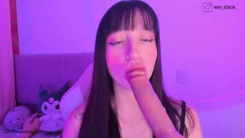 Wenstacie INDEPENDENT MODEL online show from 11/02/25, 03:42