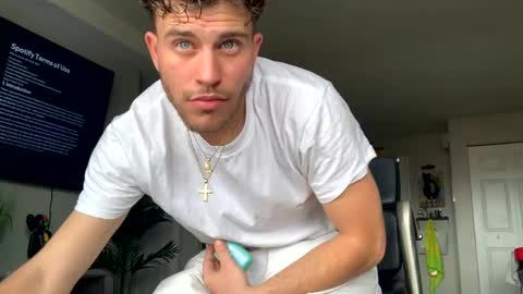 Topjitt online show from 03/12/25, 07:59