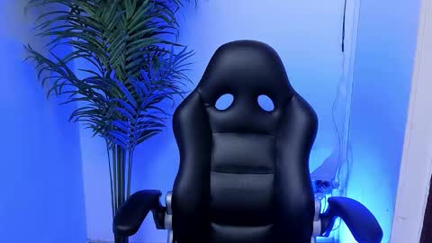 WES online show from 01/08/26, 04:53