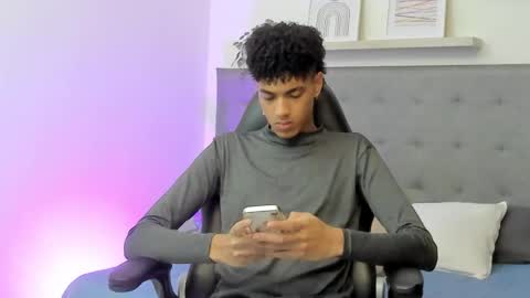 WES online show from 02/11/26, 03:50