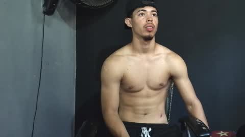 Snapshot of wesley_77 chatting on 03/03/26, 06:36 wesley_77 online show from 03/03/26, 06:36