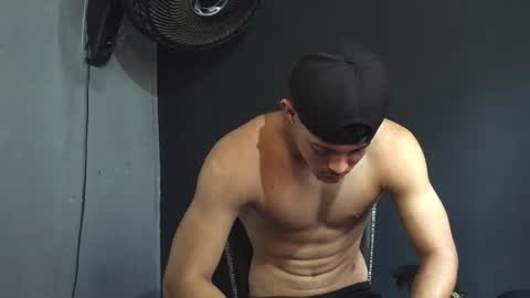 Snapshot of wesley_77 chatting on 03/07/26, 04:26 wesley_77 online show from 03/07/26, 04:26