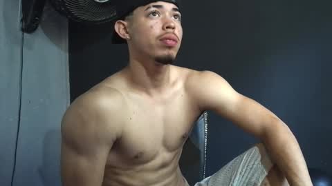 Snapshot of wesley_77 chatting on 03/08/26, 04:55 wesley_77 online show from 03/08/26, 04:55