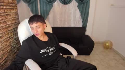 Snapshot of wesley_boy_ chatting on 02/13/26, 07:43 Wesley Boy online show from 02/13/26, 07:43