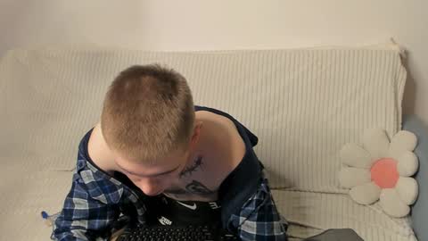 Snapshot of wesleyross chatting on 01/09/25, 11:02 Wes online show from 01/09/25, 11:02