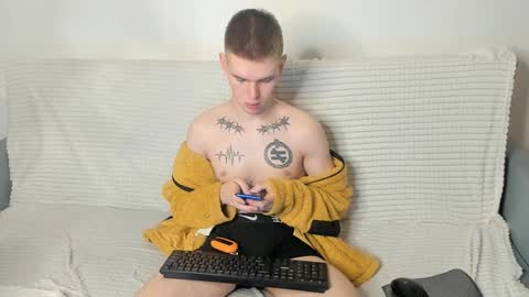 Snapshot of wesleyross chatting on 01/16/25, 09:08 Wes online show from 01/16/25, 09:08