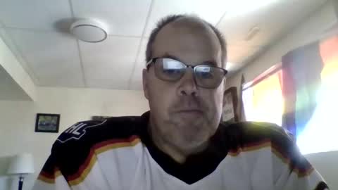 Snapshot of westcoasthockeyplayer chatting on 03/29/26, 05:24 westcoasthockeyplayer online show from 03/29/26, 05:24