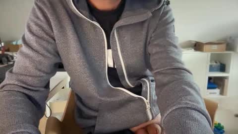 wet_adidasboy online show from 05/18/26, 12:55