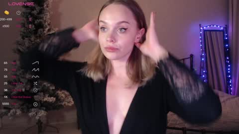 Snapshot of wet_lana chatting on 12/06/24, 04:06 Lana online show from 12/06/24, 04:06