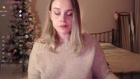 Snapshot of wet_lana chatting on 01/10/25, 07:43 Lana online show from 01/10/25, 07:43