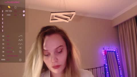 Snapshot of wet_lana chatting on 02/08/25, 06:12 Lana online show from 02/08/25, 06:12