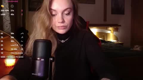 Snapshot of wet_lana chatting on 11/01/25, 08:55 Lana online show from 11/01/25, 08:55