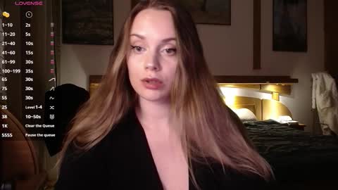 Snapshot of wet_lana chatting on 11/14/25, 08:40 Lana online show from 11/14/25, 08:40