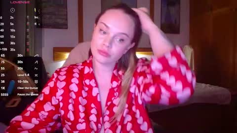 Snapshot of wet_lana chatting on 06/29/26, 08:31 Lana online show from 06/29/26, 08:31
