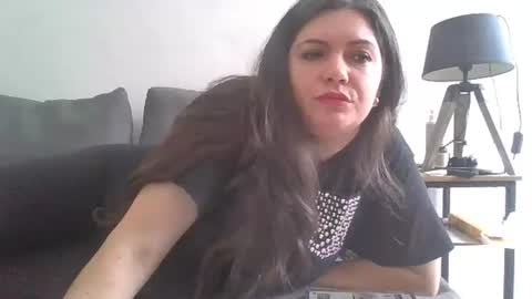 Snapshot of wet_pants2022 chatting on 10/31/25, 09:43 wet_pants2022 online show from 10/31/25, 09:43