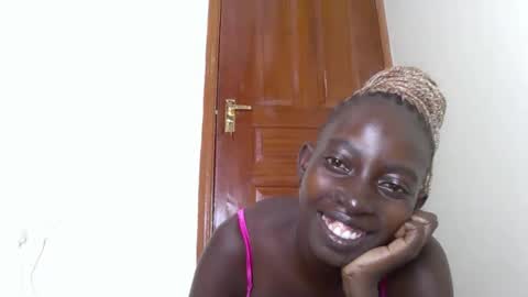 Snapshot of wet_pussy2025 chatting on 11/14/25, 06:56 wet_pussy2025 online show from 11/14/25, 06:56