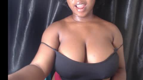 Snapshot of wet_xxpussy55 chatting on 10/26/25, 09:21 Sonia online show from 10/26/25, 09:21