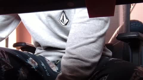 Snapshot of wetbigdickstream chatting on 01/24/25, 08:32 Wetbigdickstream online show from 01/24/25, 08:32