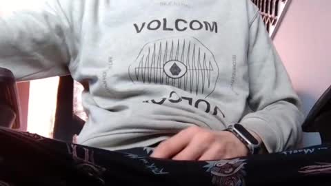 Snapshot of wetbigdickstream chatting on 02/12/25, 07:45 Wetbigdickstream online show from 02/12/25, 07:45