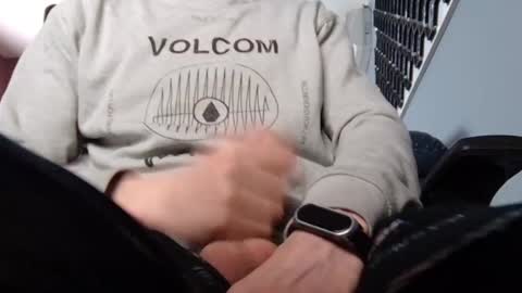 Snapshot of wetbigdickstream chatting on 02/13/25, 05:58 Wetbigdickstream online show from 02/13/25, 05:58